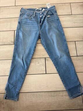 Levi's Light Blue Women's Ankle Crop Button-Fly Jeans